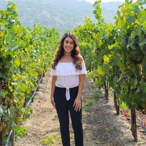 Meet your Posher, Jocelyn